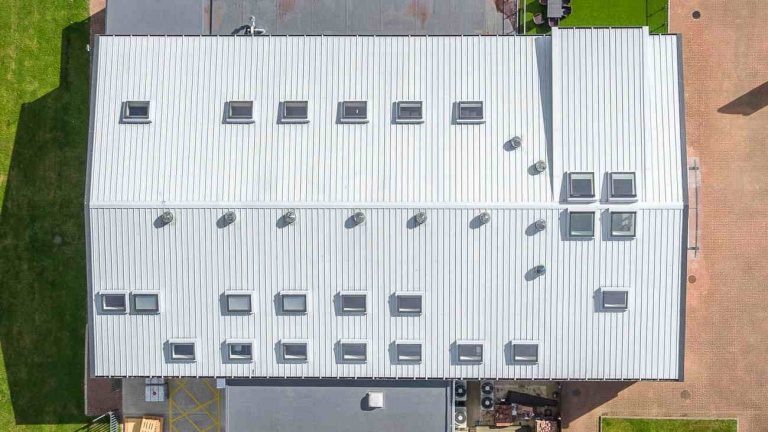 Preparing Your Commercial Roof for Winter 6 Essential Tips - Hawkeye Flat Roof Solutions