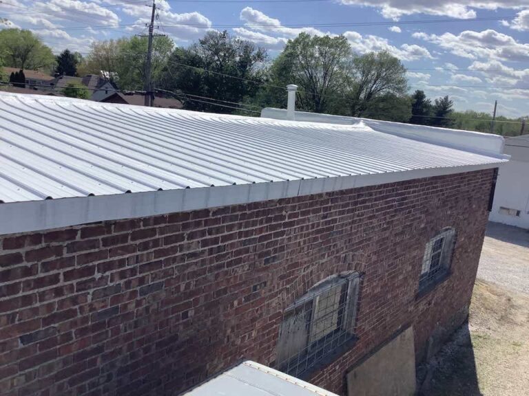 commercial roofing services Des Moines