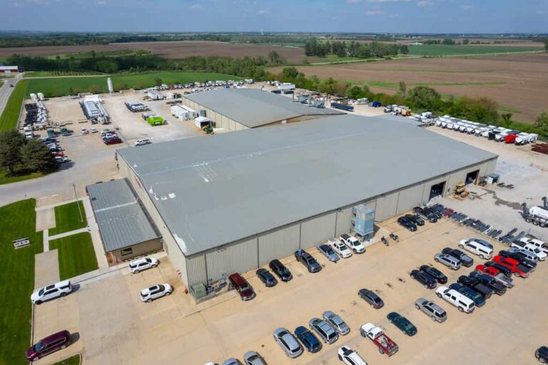 commercial roofing companies Indianola